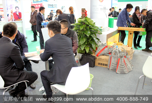 ����늵�ůչ���F(xi��n)���D