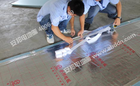 ��O(sh��)늵�ů����Ĥ