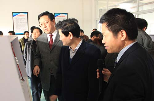 參觀電伴熱產(chǎn)品試驗(yàn)室