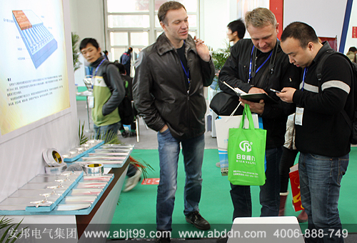 ����늵�ůչ���F(xi��n)���D