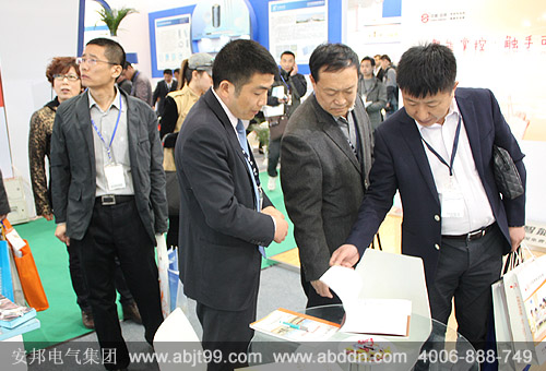 ����늵�ůչ���F(xi��n)���D