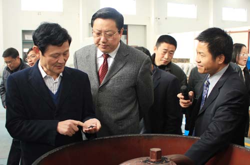 了解生產(chǎn)情況